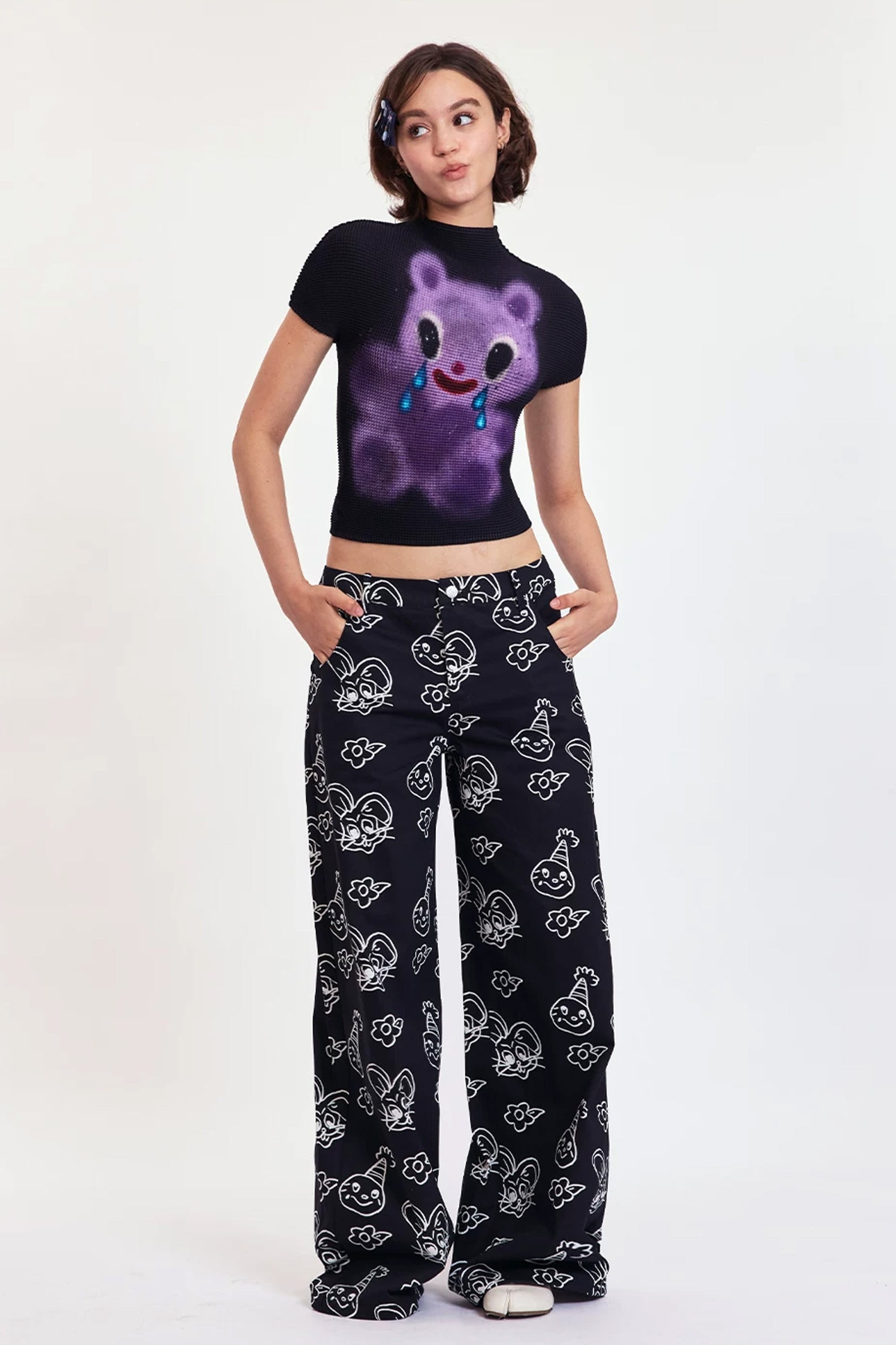 Purple bear crinkle stretch crop tee - black