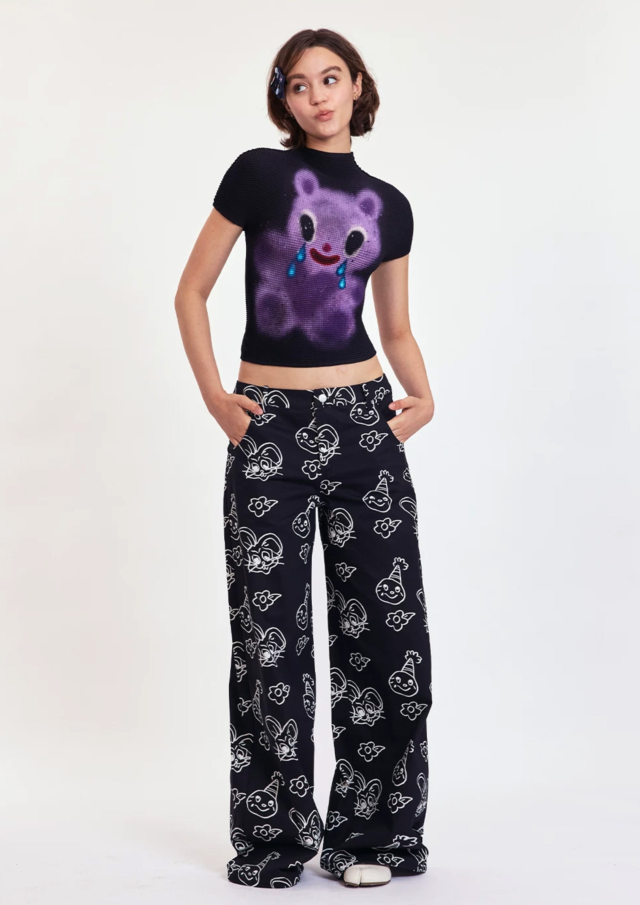 Purple bear crinkle stretch crop tee - black