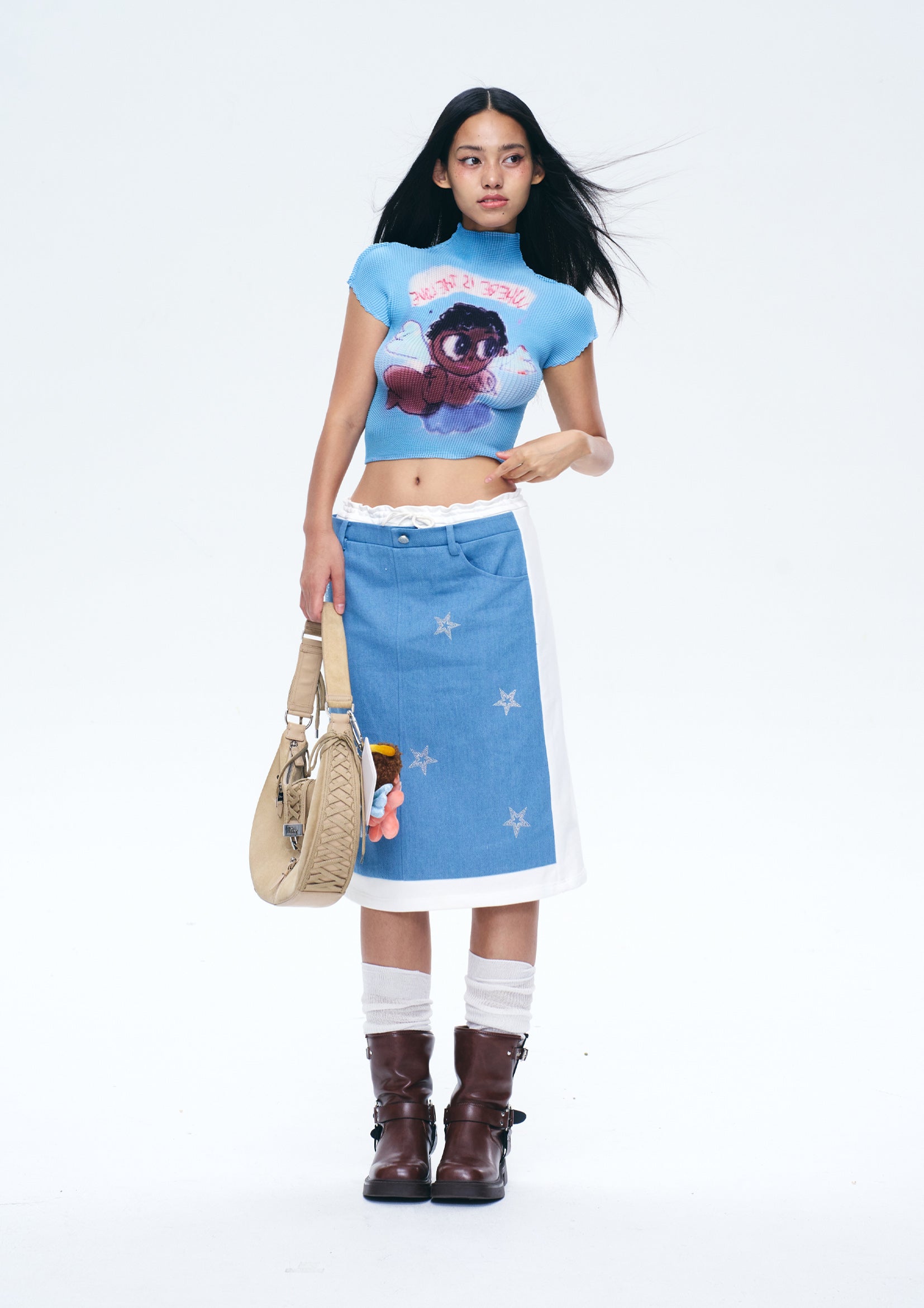 Angel crinkle stretch crop tee - sky blue