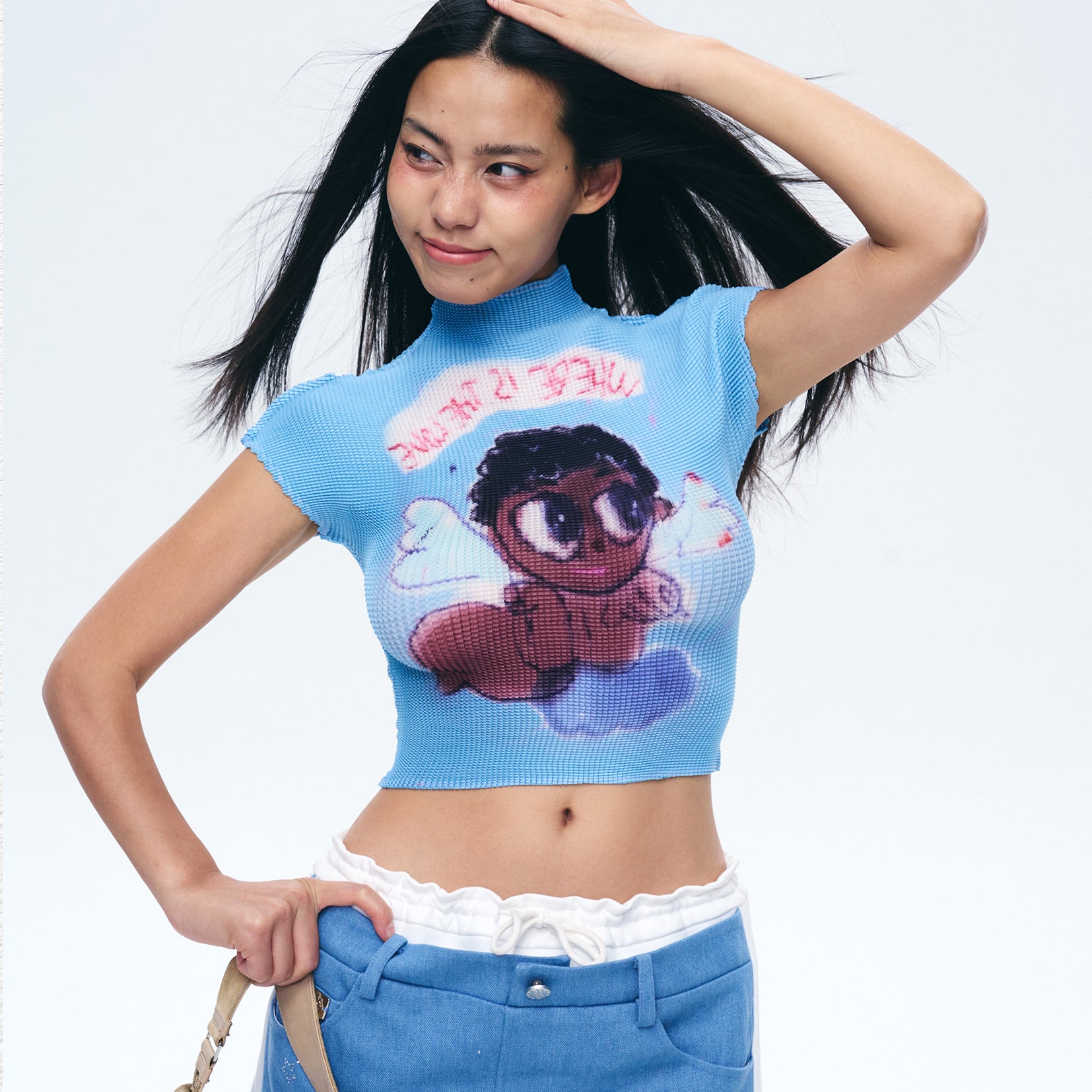 Angel crinkle stretch crop tee - sky blue