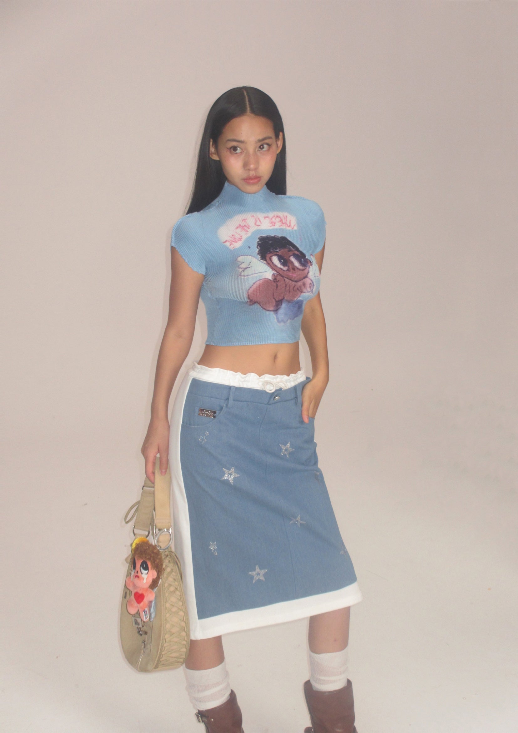 Angel crinkle stretch crop tee - sky blue