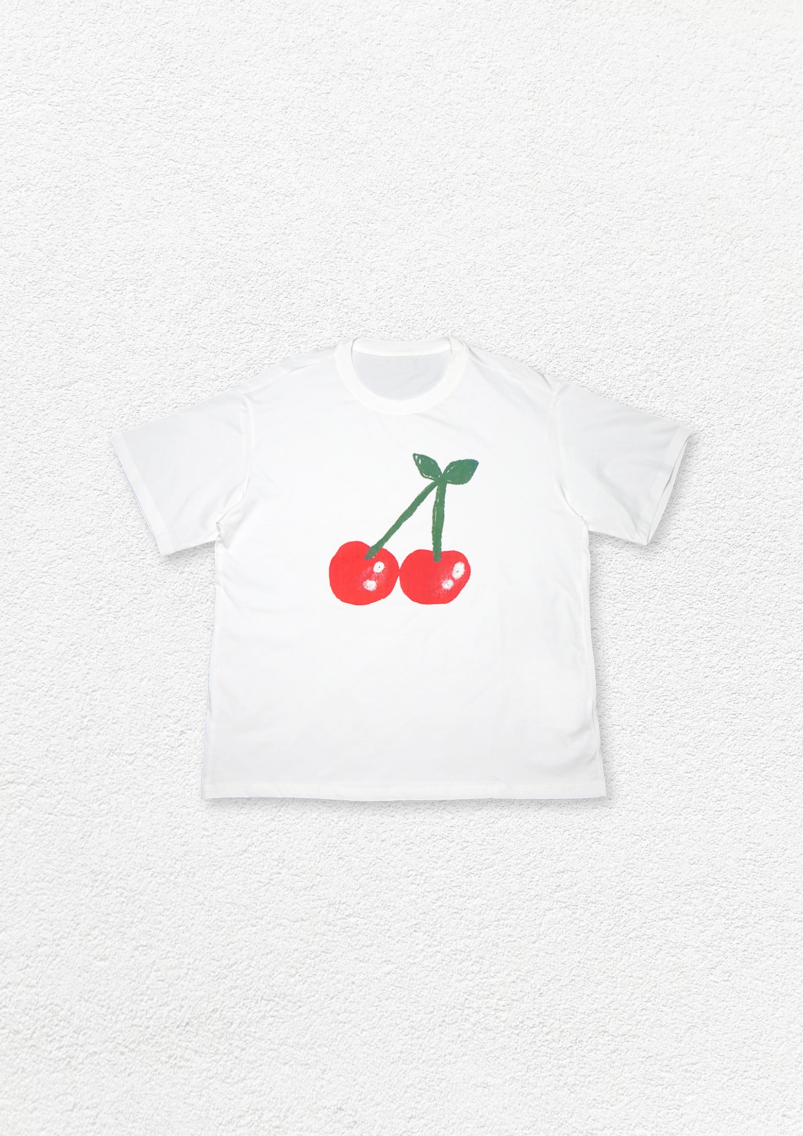 Cherry unisex oversized tee - white