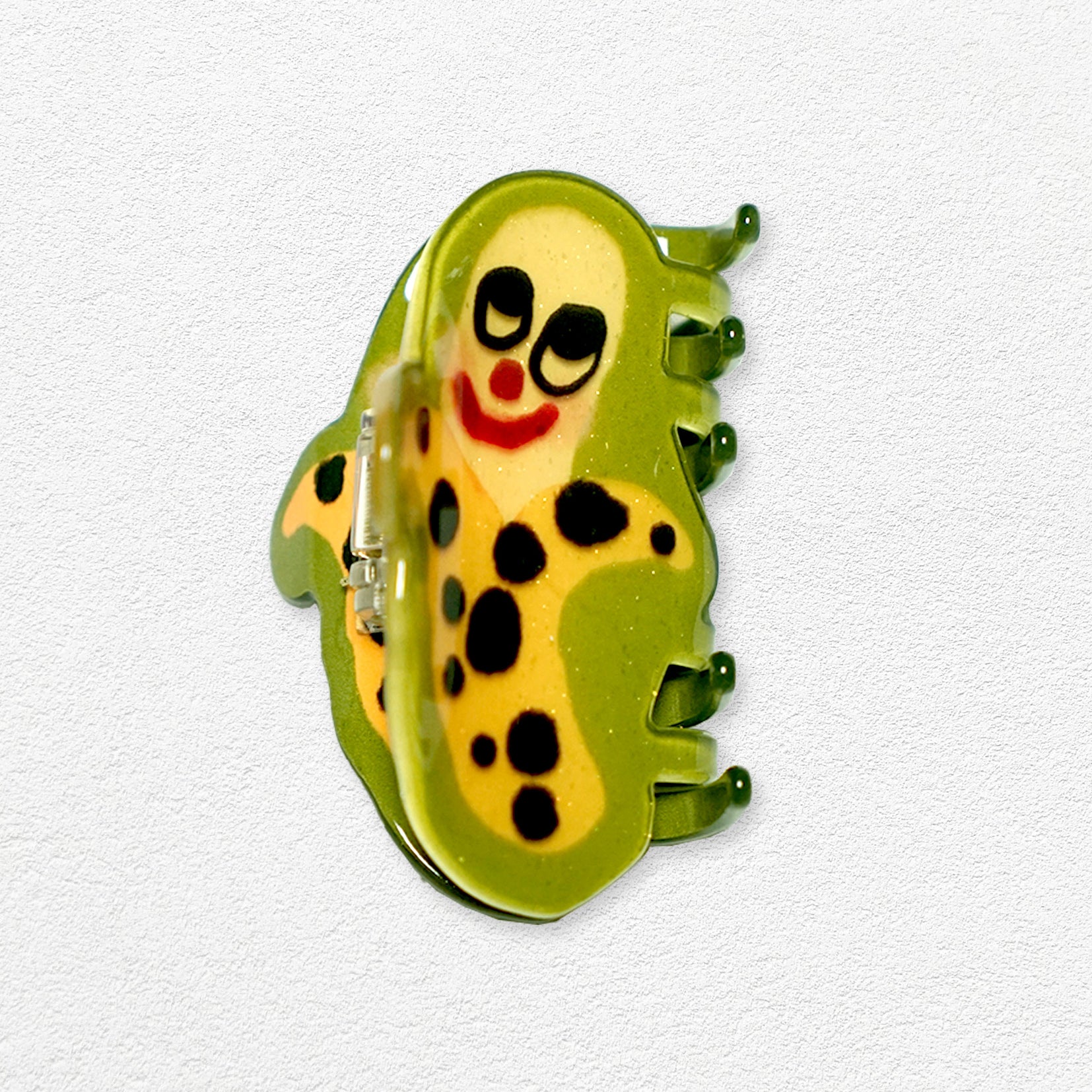 Dotted banana hair claw - olive