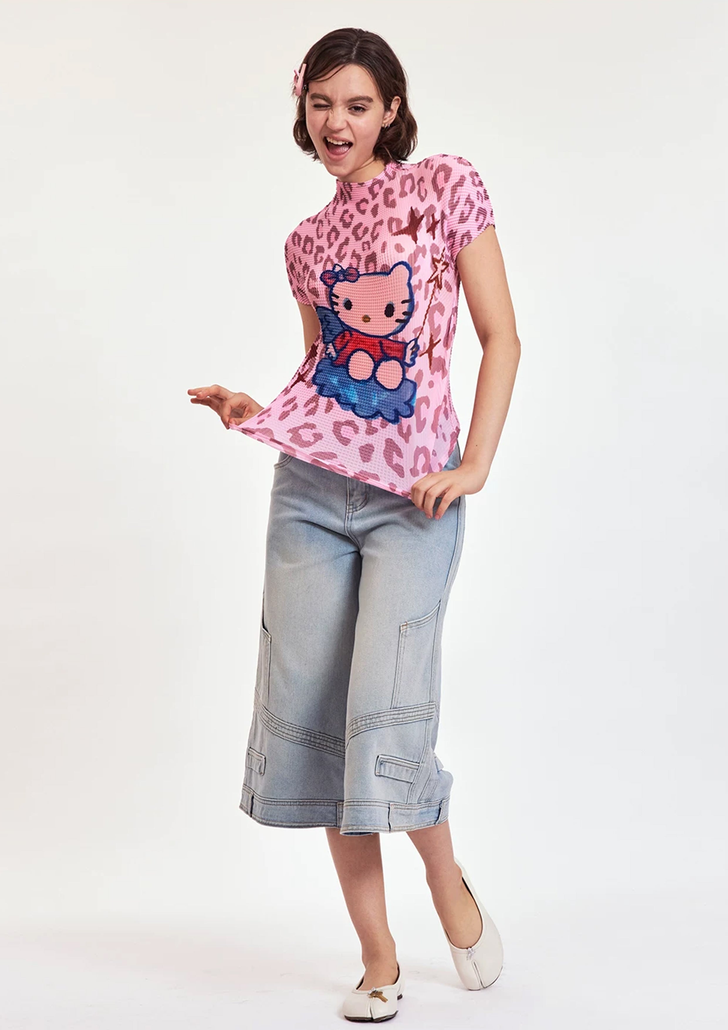 Kitty crinkle stretch crop tee - pink leopard
