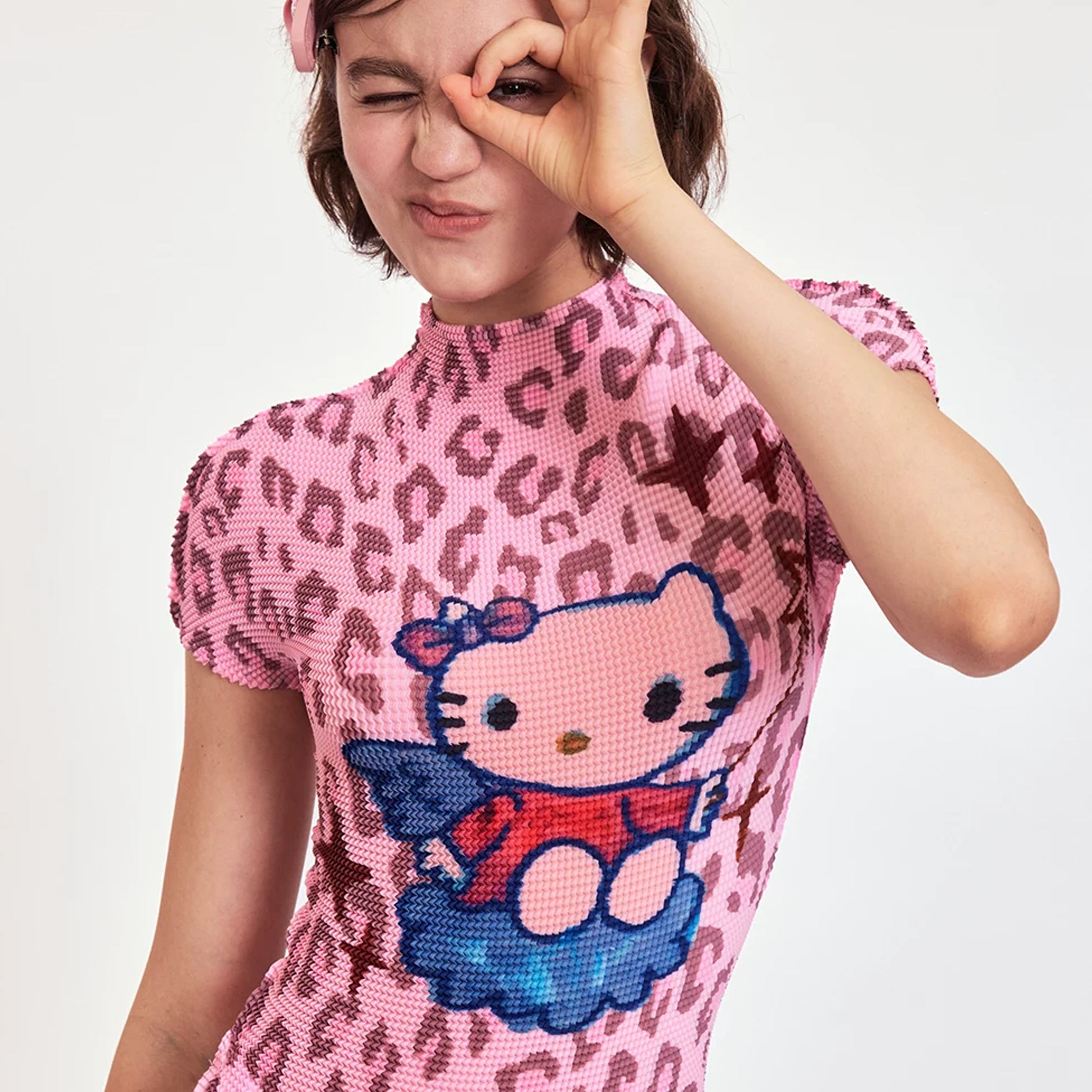 Kitty crinkle stretch crop tee - pink leopard