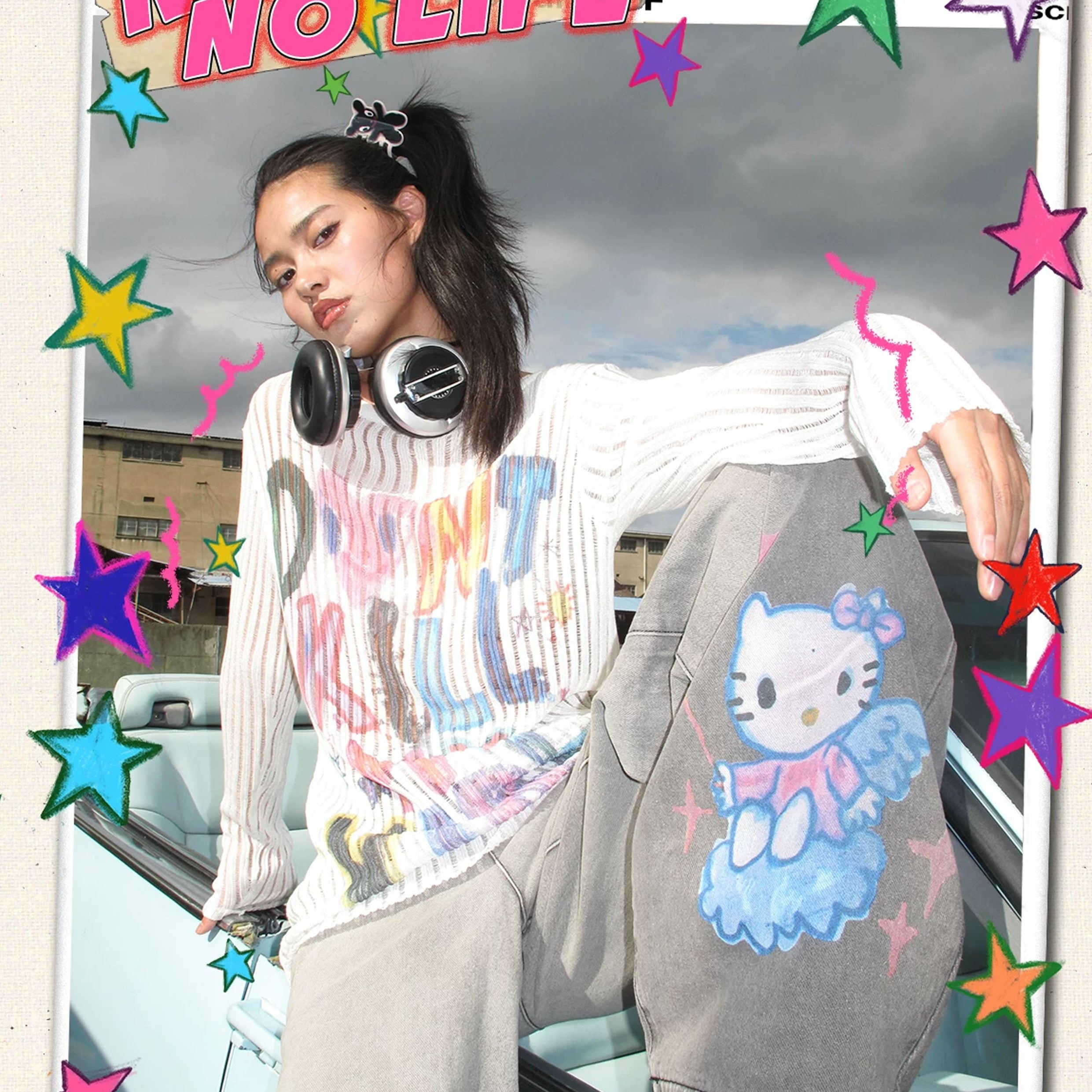 Typography hollow-out knit jumper - white