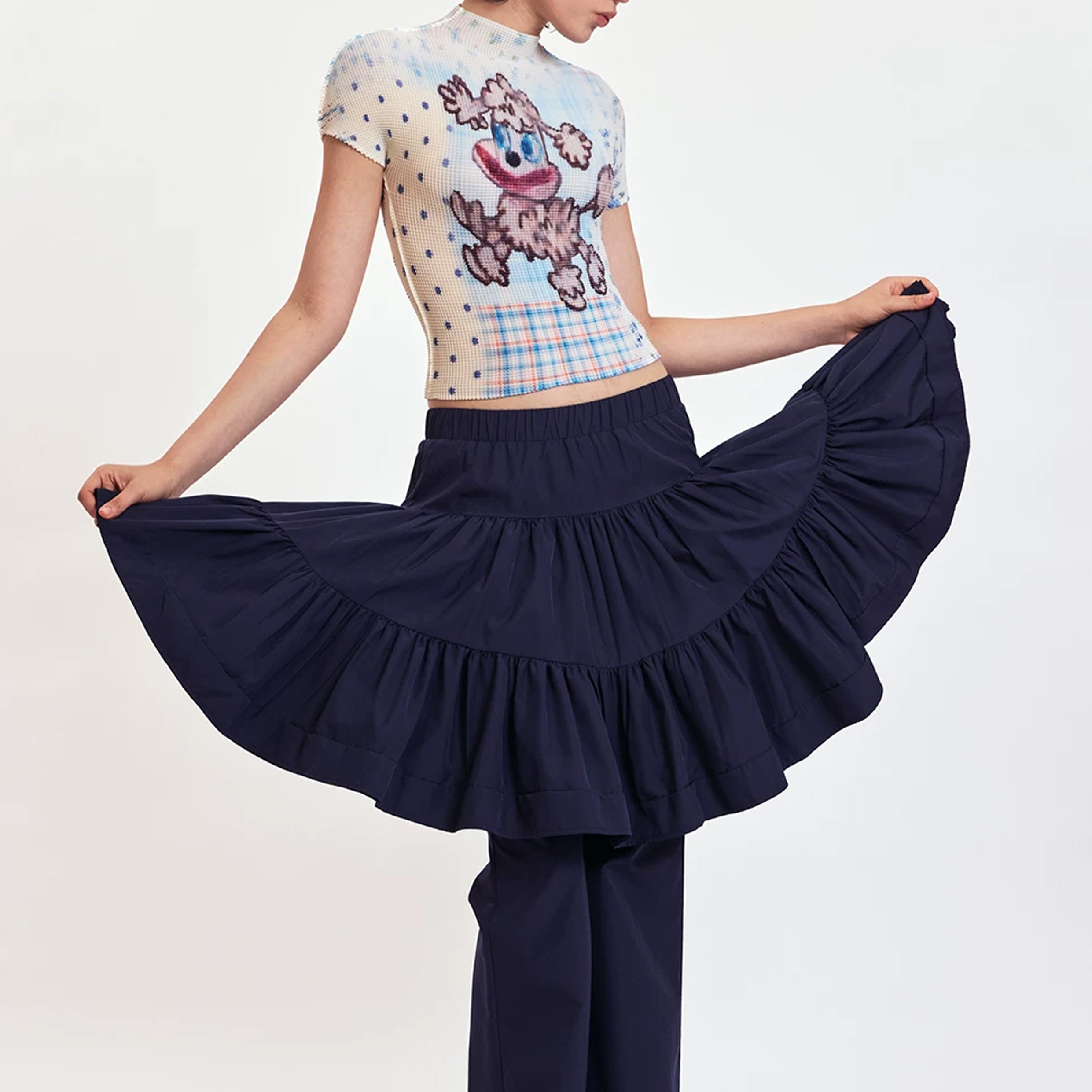 Poodle puppy crinkle stretch crop tee - baby blue