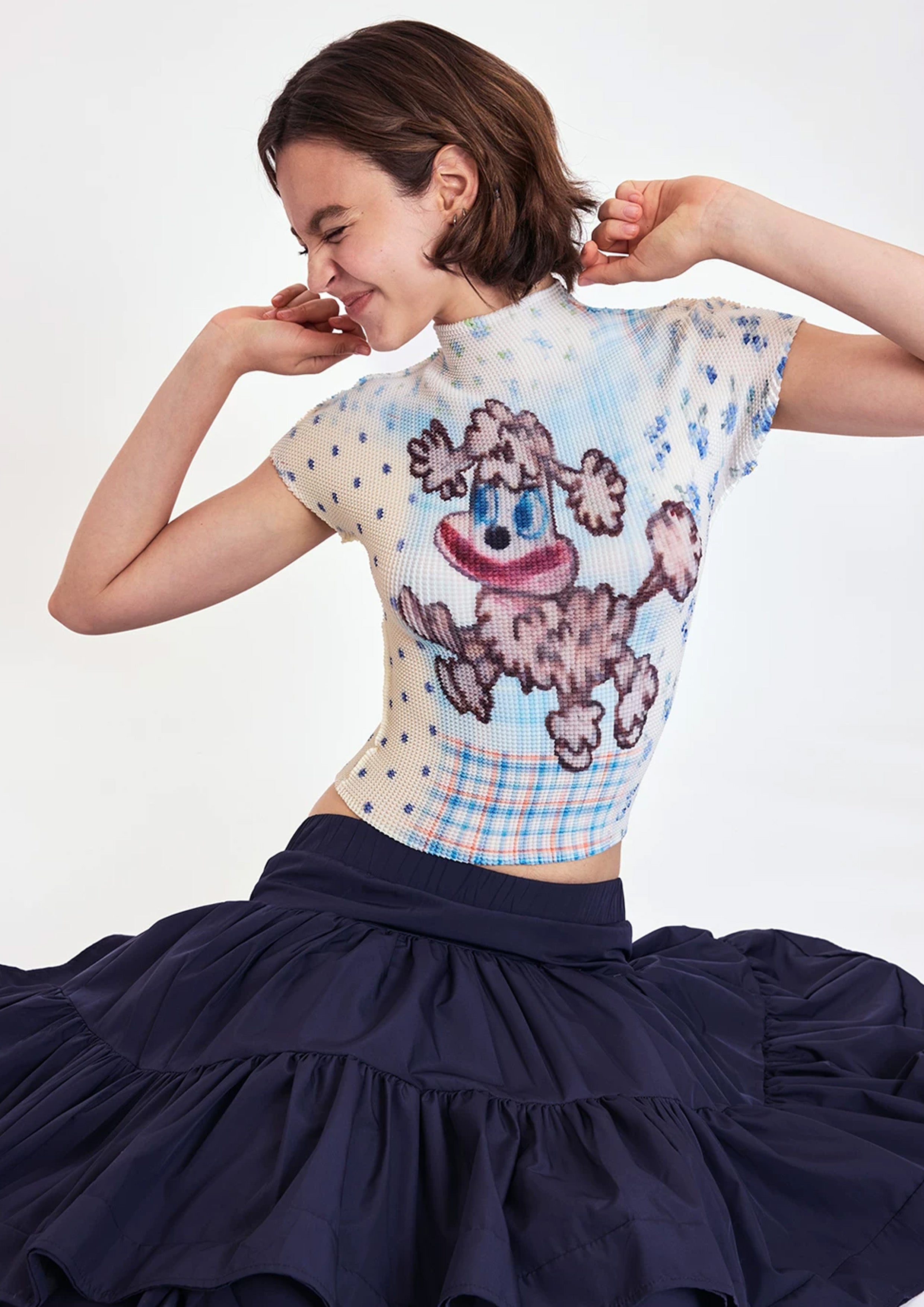Poodle puppy crinkle stretch crop tee - baby blue