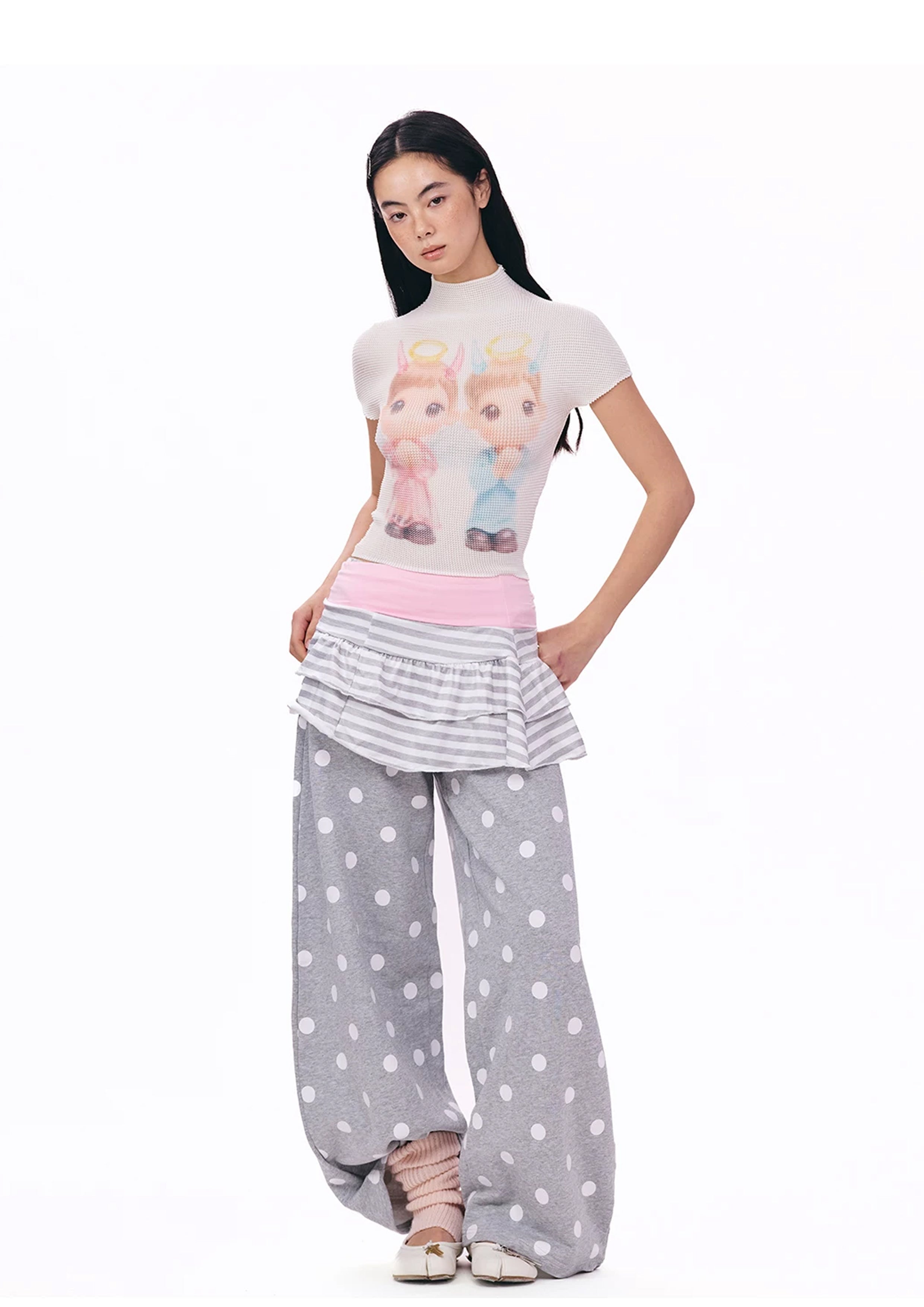 Twin angels crinkle stretch crop tee - white