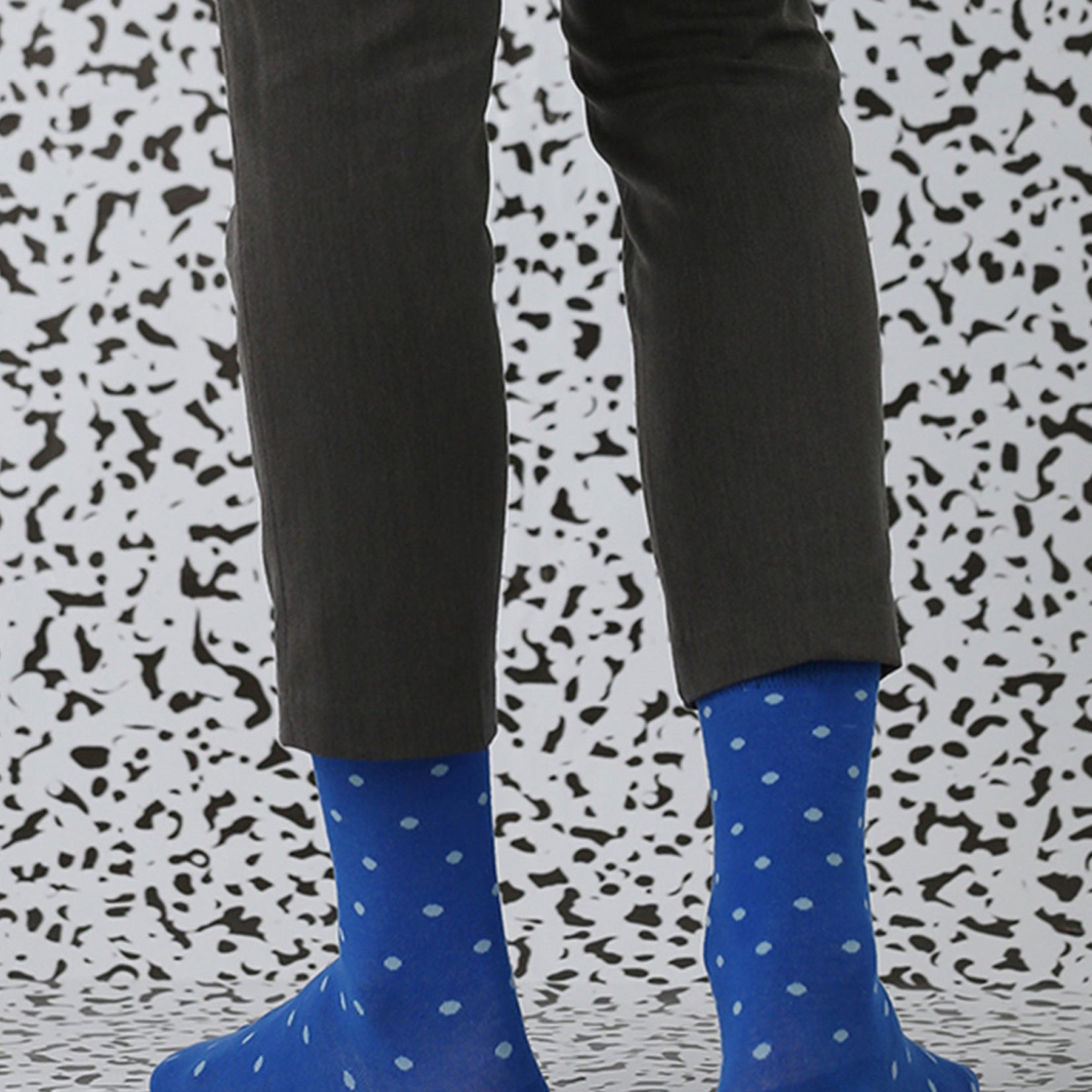 Tiny polka dot mid-calf socks - blue