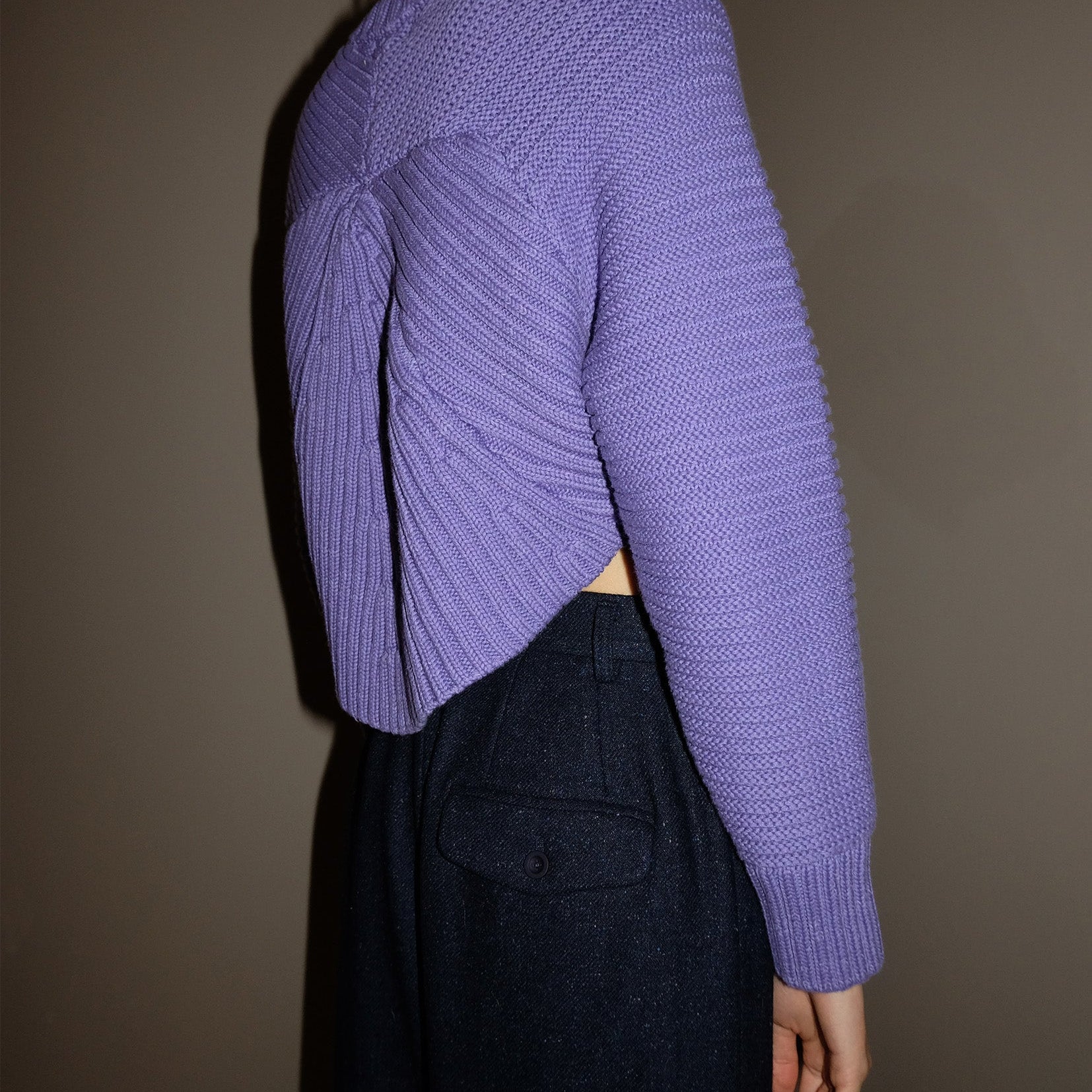 Shell textured coarse knitted jumper in purple