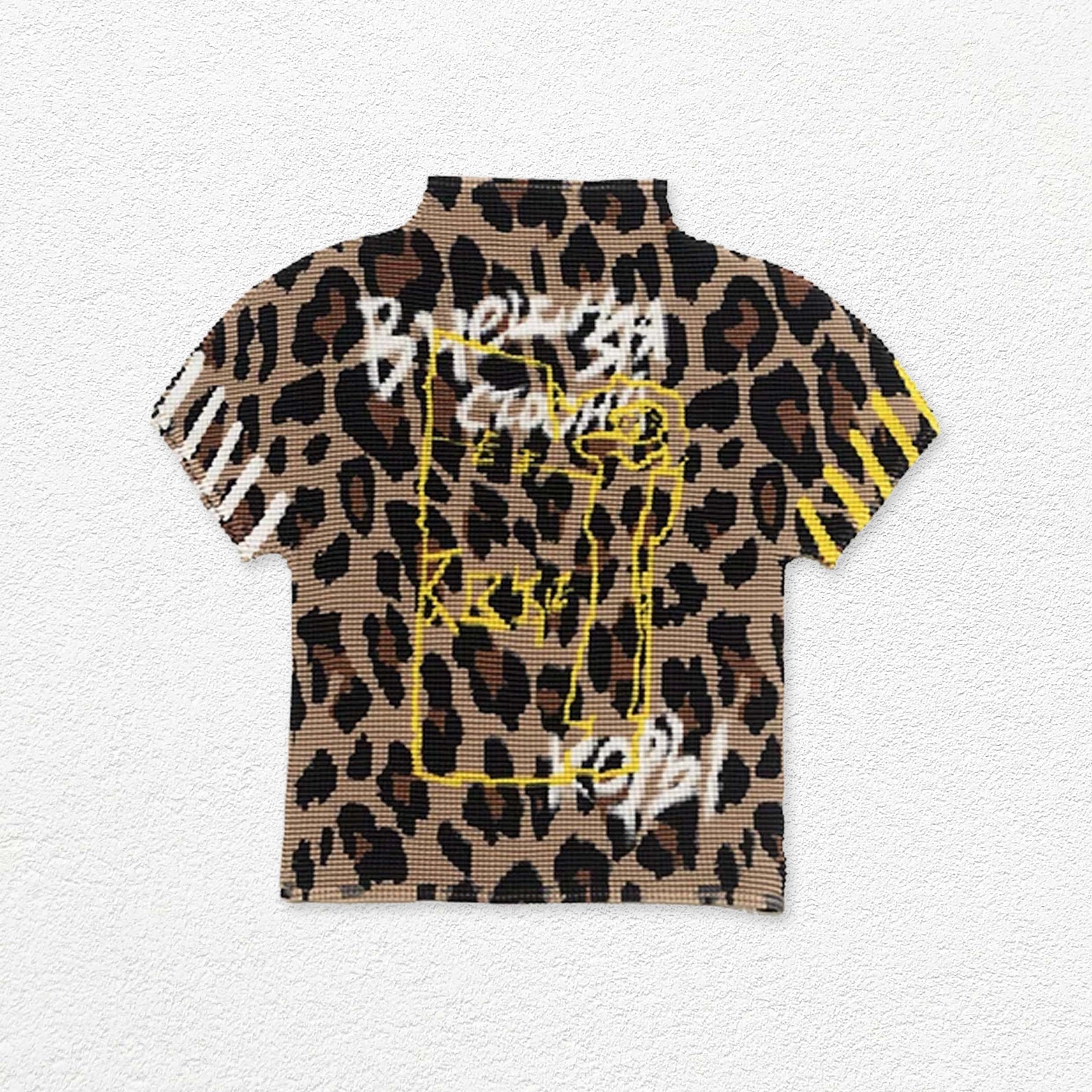 Graffiti crinkle stretch crop tee - leopard