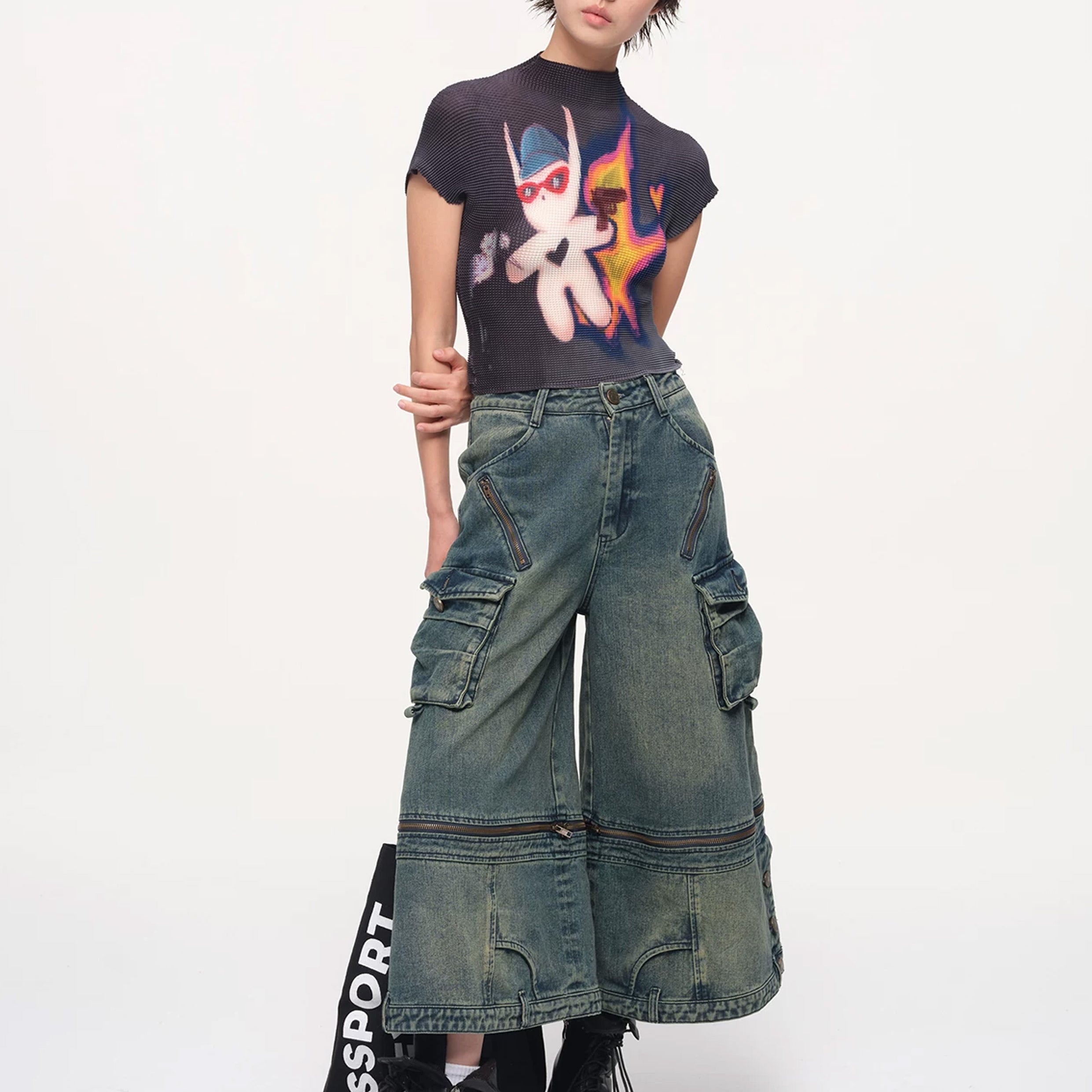 OKman crinkle stretch crop tee - charcoal