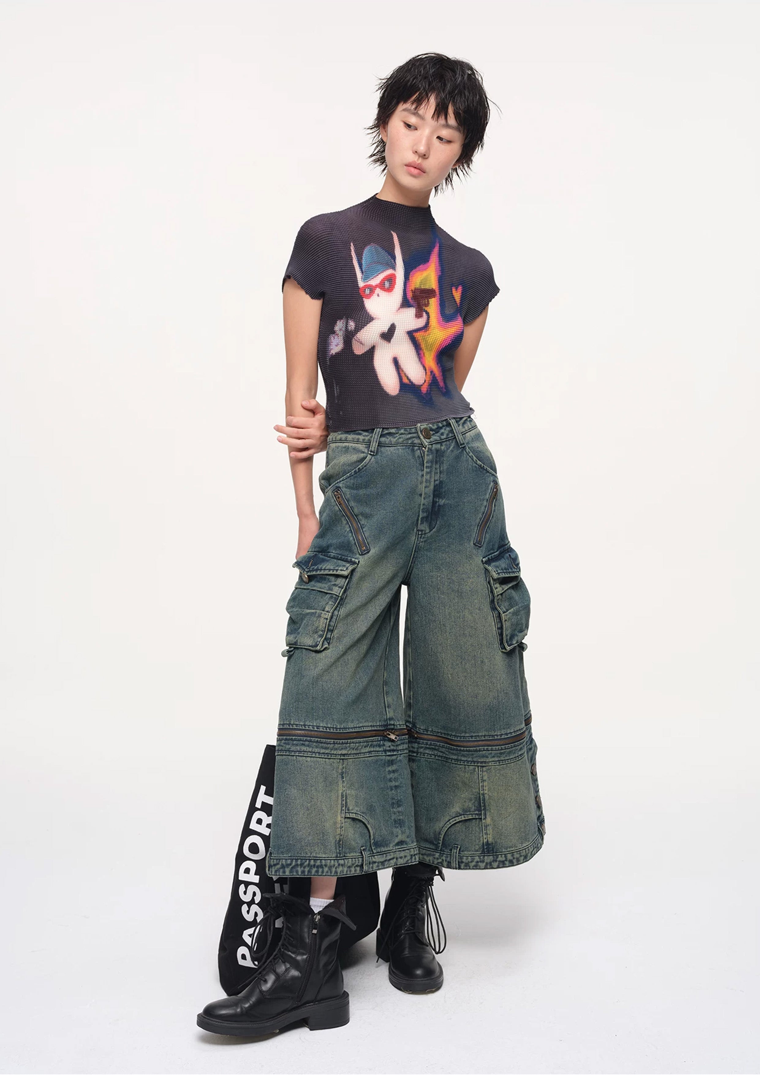OKman crinkle stretch crop tee - charcoal