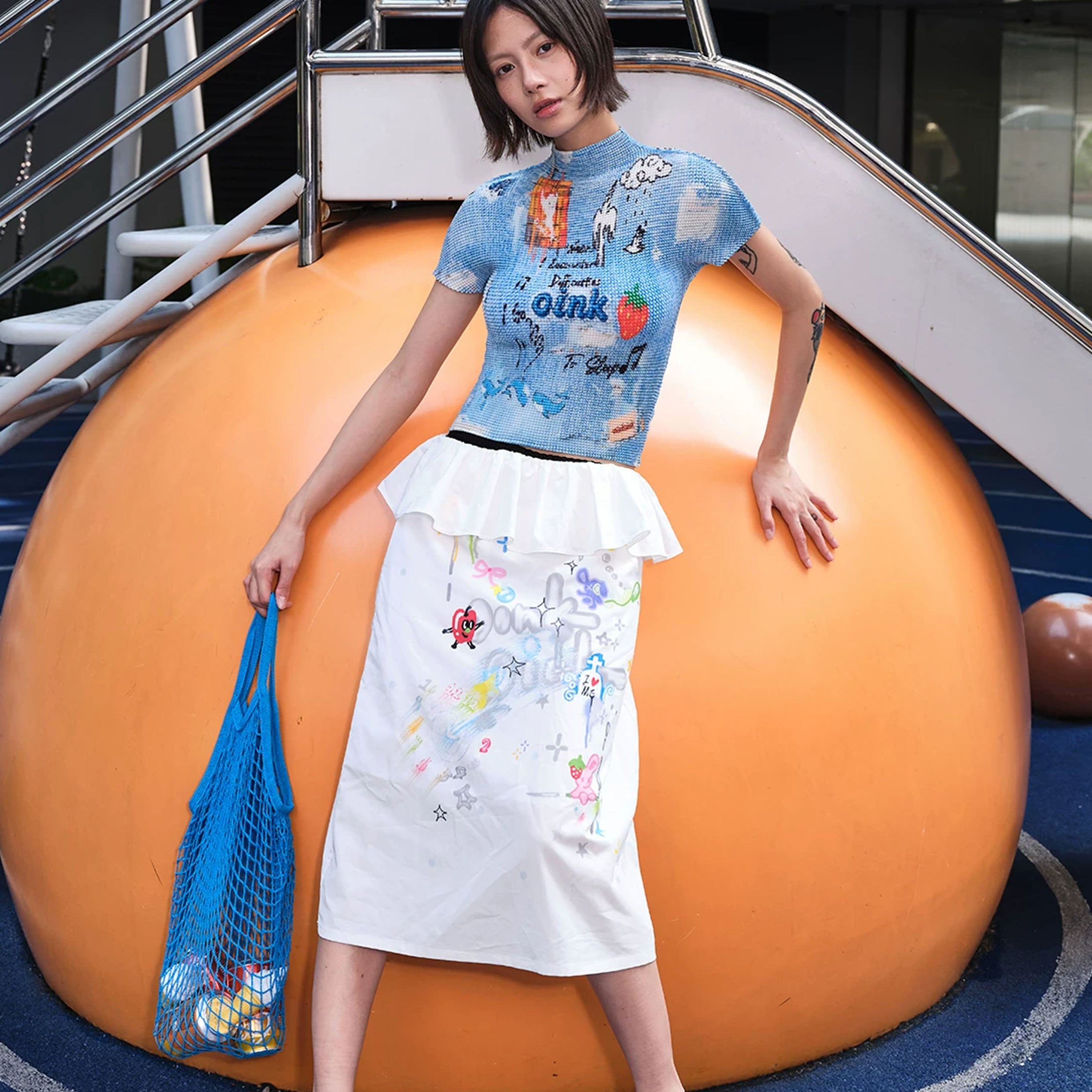Illustration crinkle stretch crop tee - sky blue