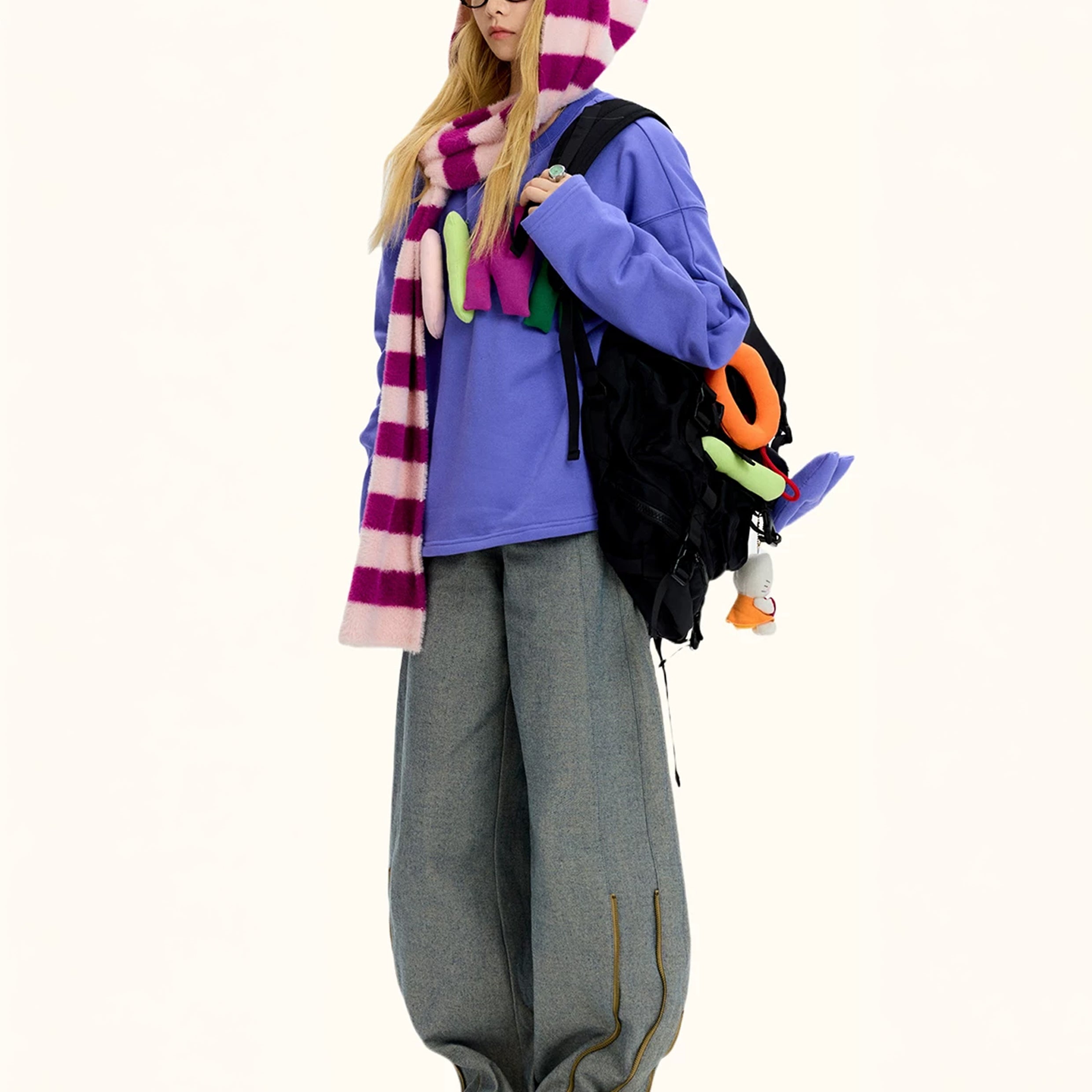 Fluffy hooded scarf - purple striped