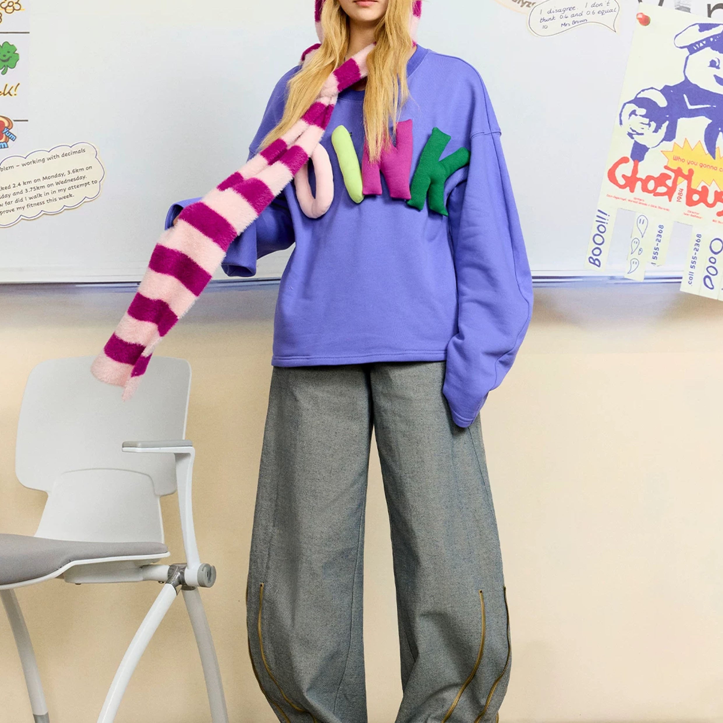 Fluffy hooded scarf - purple striped