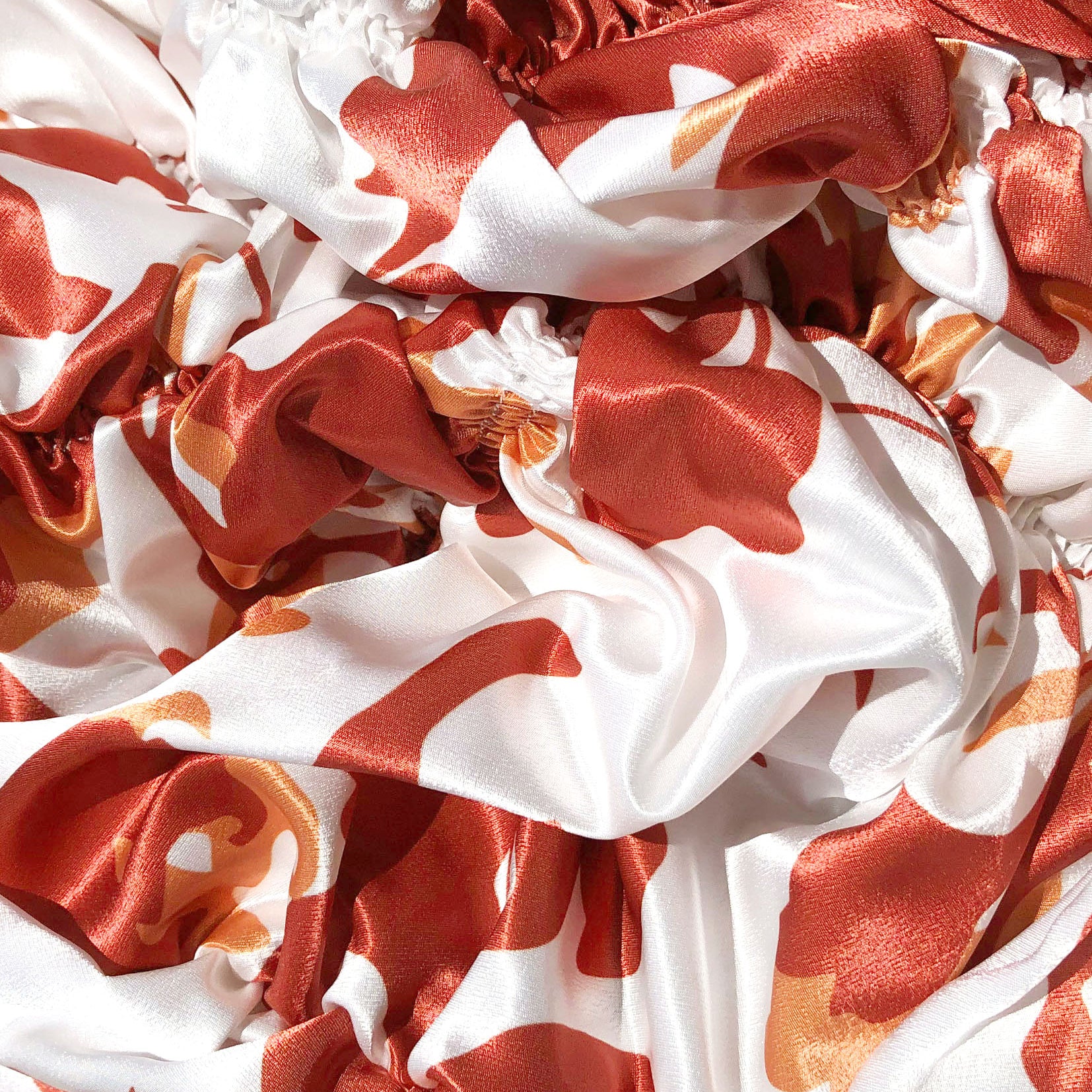 Irregular shirring halter dress in maple red & pearl white