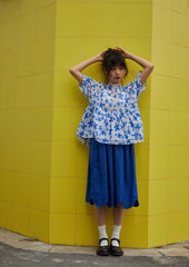 Floral see-through layered smock top in blue & white