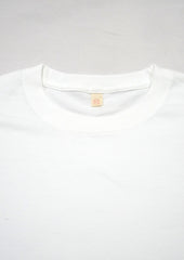 Unisex oversized basic T-shirt in white