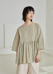 Dot textured loose smock top in pale green