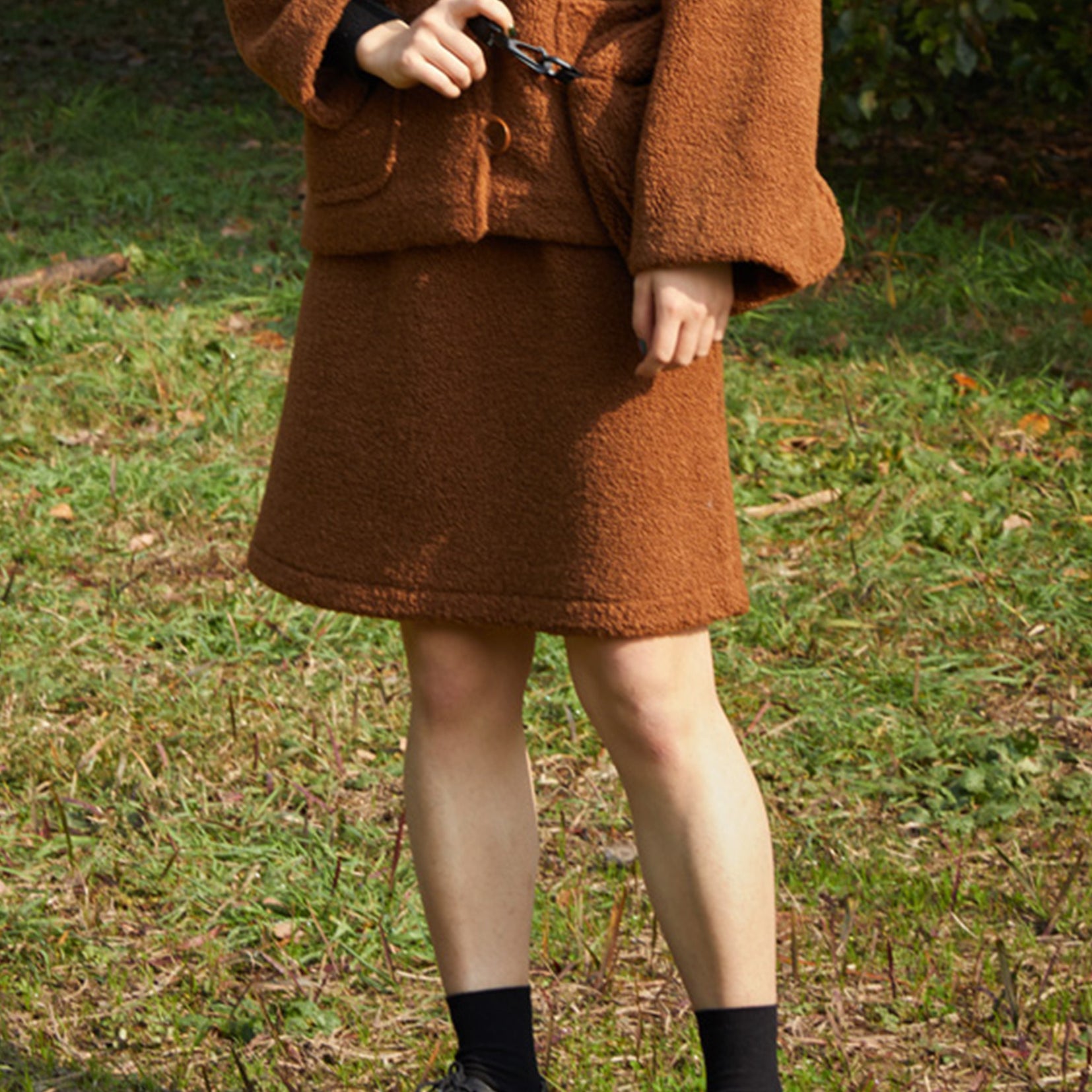 A-line fluffy skirt in brown