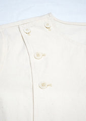 Basic pocket shirt side fly in cream white