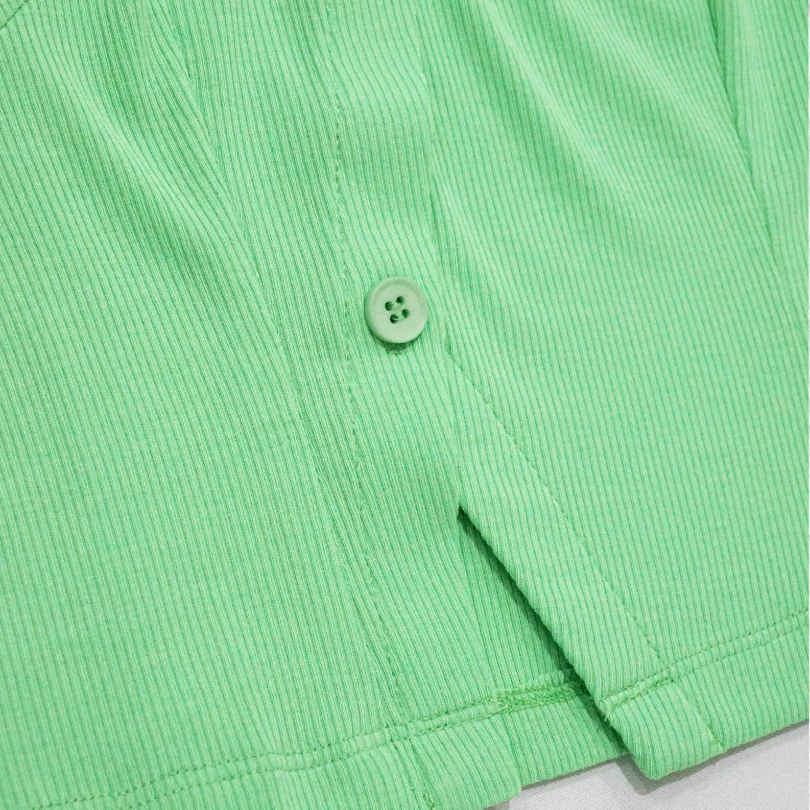 Detachable sleeve slim-fit crop cardigan in mint