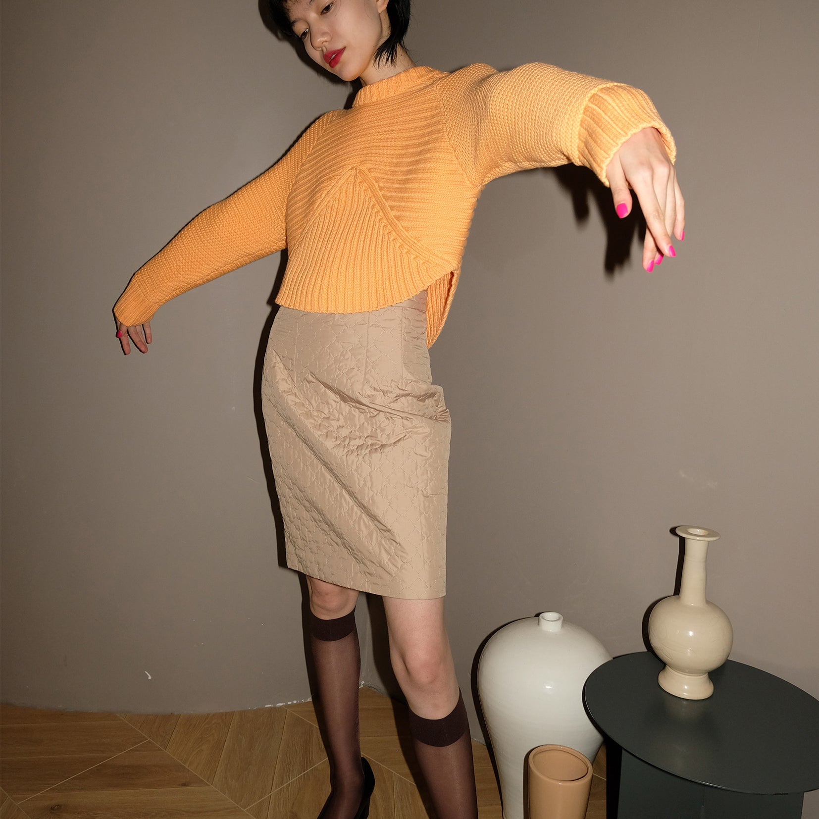 Shell textured coarse knitted jumper in bright orange