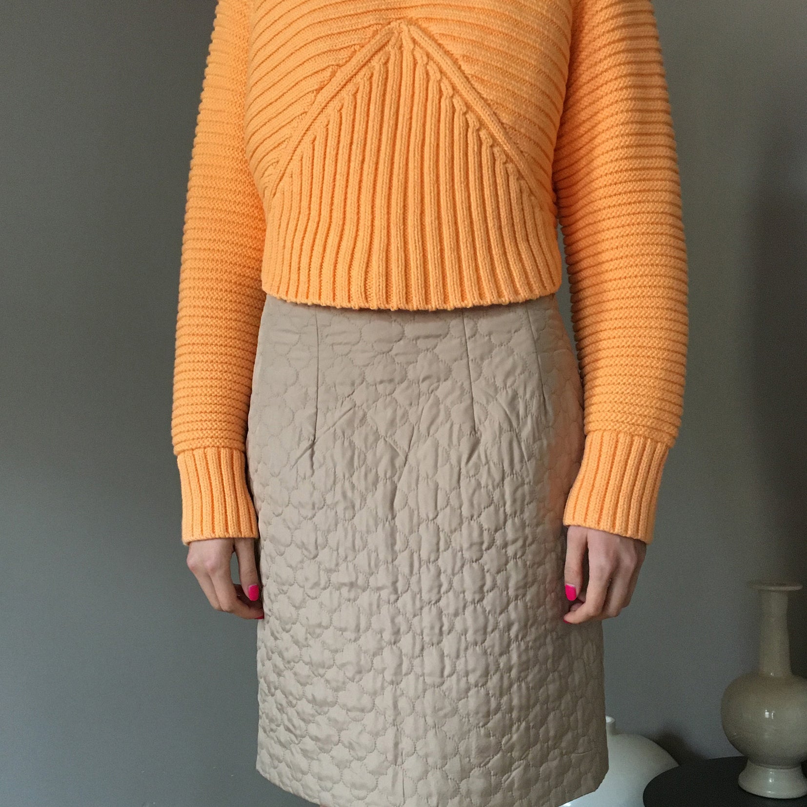 Shell textured coarse knitted jumper in bright orange
